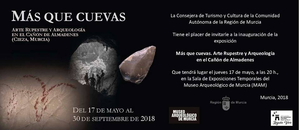 Invitación de la exposición Más que cuevas en el museo arqueológico de Murcia.