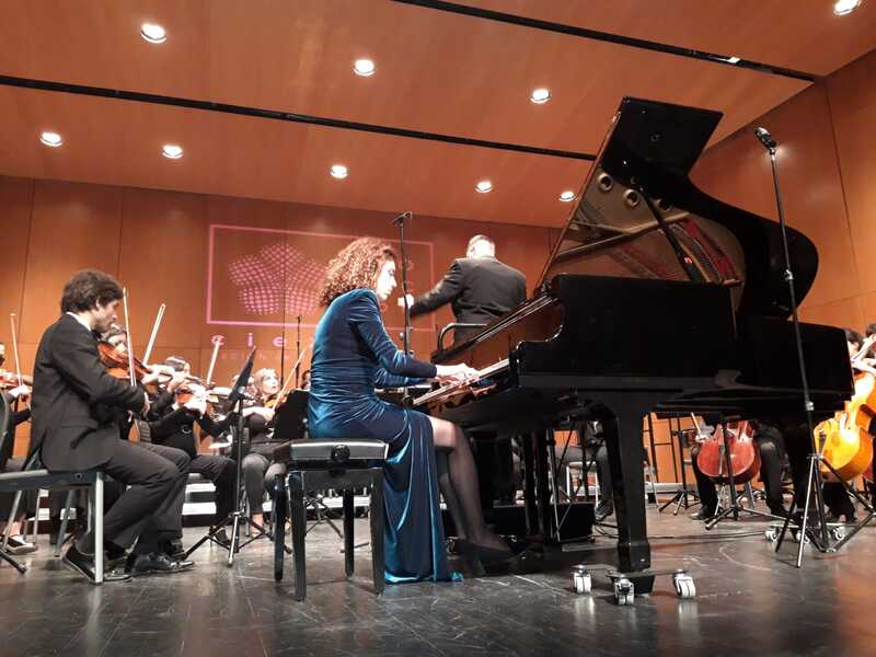 La pianista Caridad Galindo y la Coral Ars Nova aperturan Floración 2024