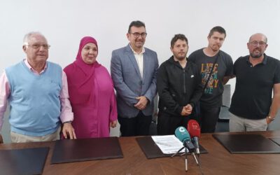 Firman un convenio entre Ayuntamiento y AFEMCE