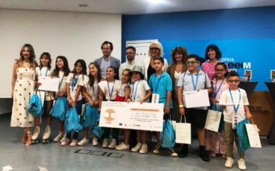 El II Concurso ´Tu mirada creativa´ entrega el premio al estudiante de primaria con más imaginación
