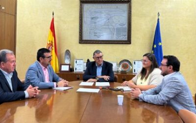 Urrea mantiene una reunión de trabajo con el alcalde de Cieza